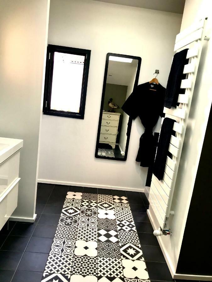 Aux Terrasses Bed & Breakfast บอร์โด ภายนอก รูปภาพ